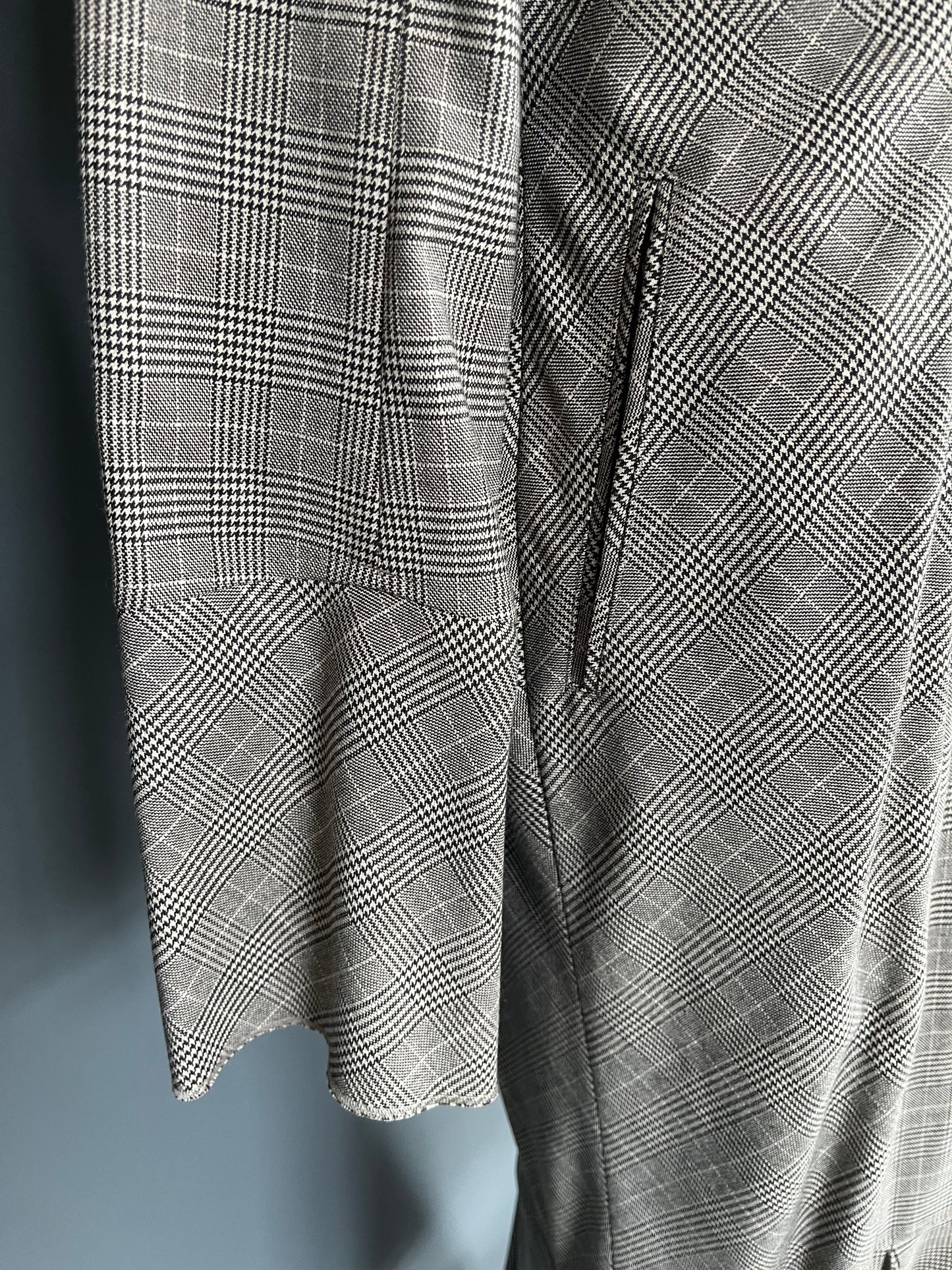styling/(スタイリング) ラッフルヘムロングワンピース 16WFO225036
