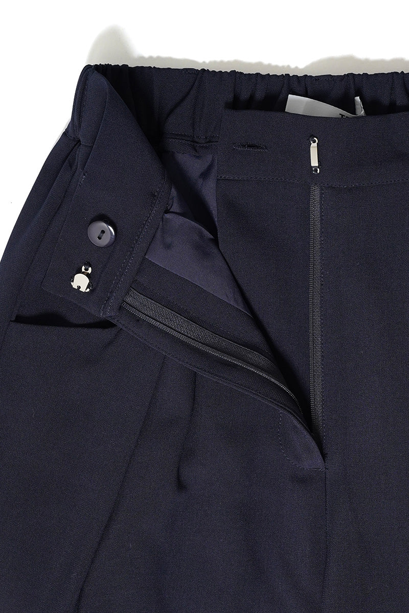 TRANOI(トラノイ)ワイドタックパンツ 211J508