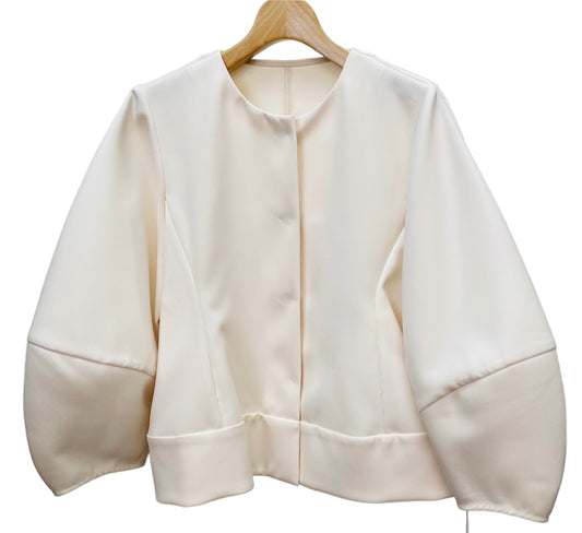 anana (アナナ) ボンディングショートペプラムジャケット A76-000