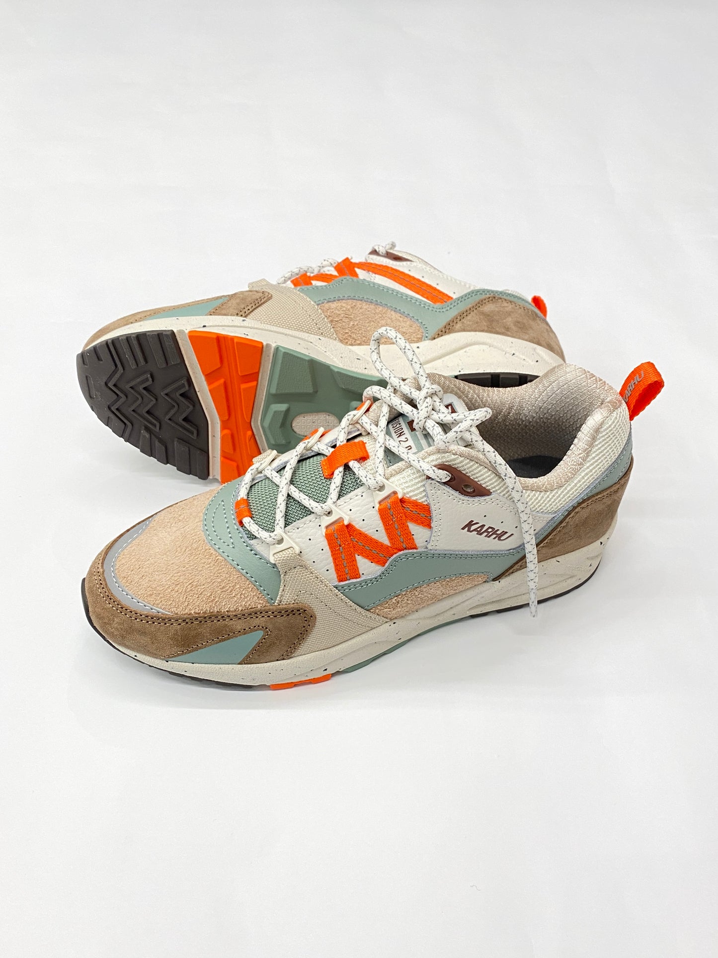 KARHU(カルフ) FUSION 2.0 スニーカー KH804193