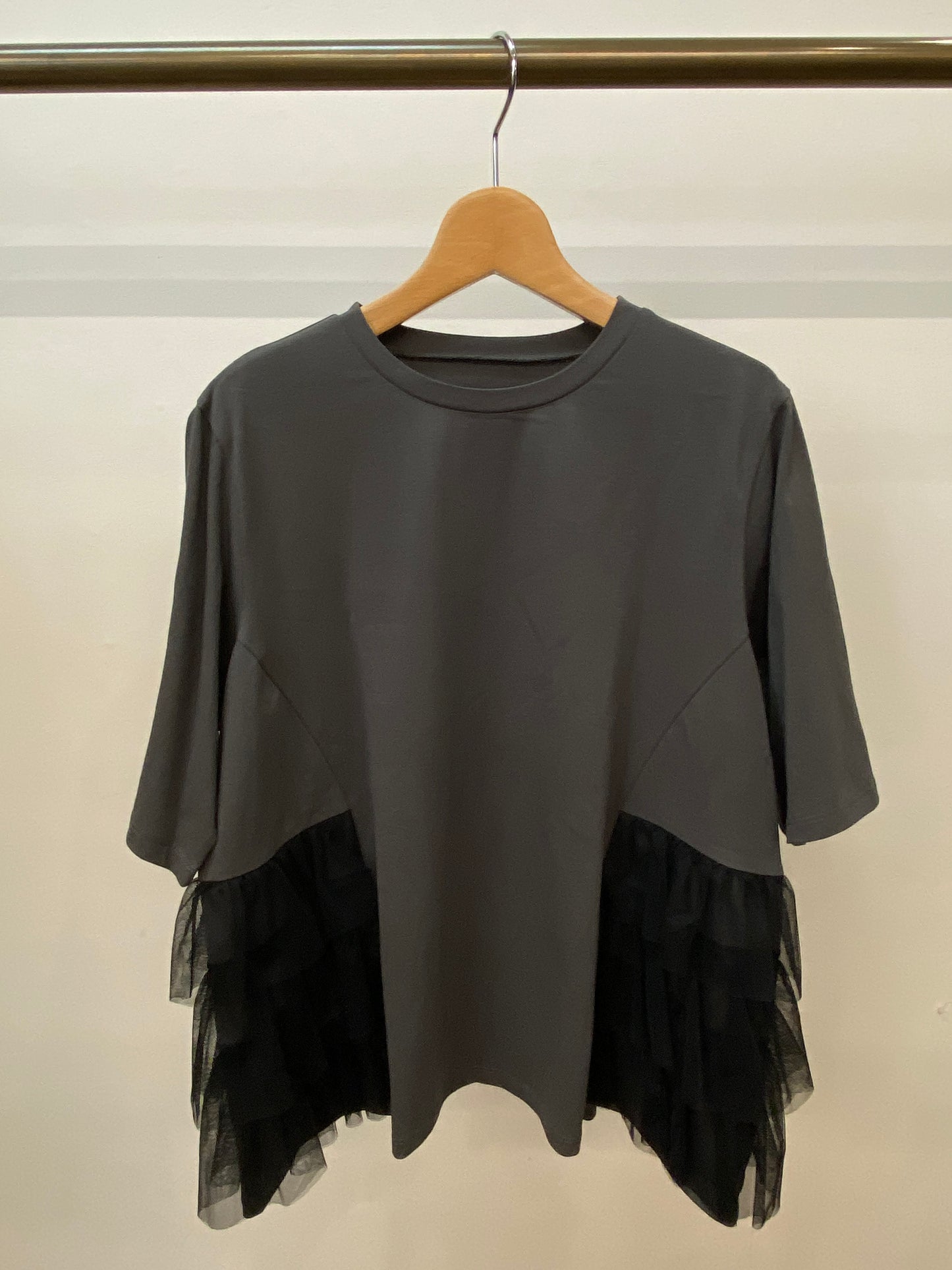 PAREATSU(パレアツ) ティアードチュールドッキングTシャツ P251-29065