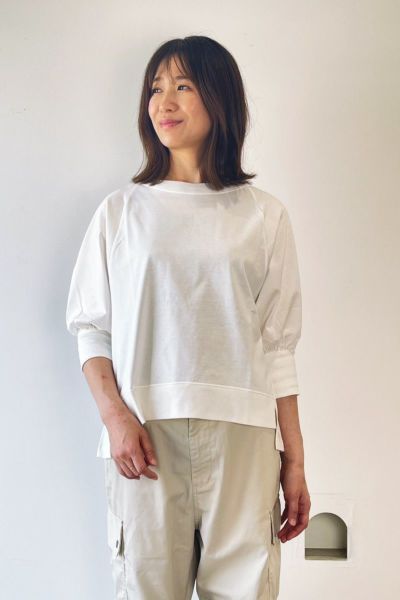 パフスリーブカットソー