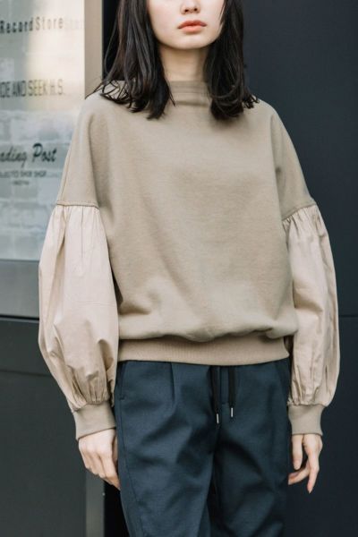 バルーンスリーブトップス