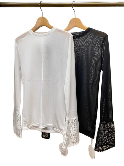 anana (アナナ) 袖口レース　メッシュニットクルーネックトップス A19-043