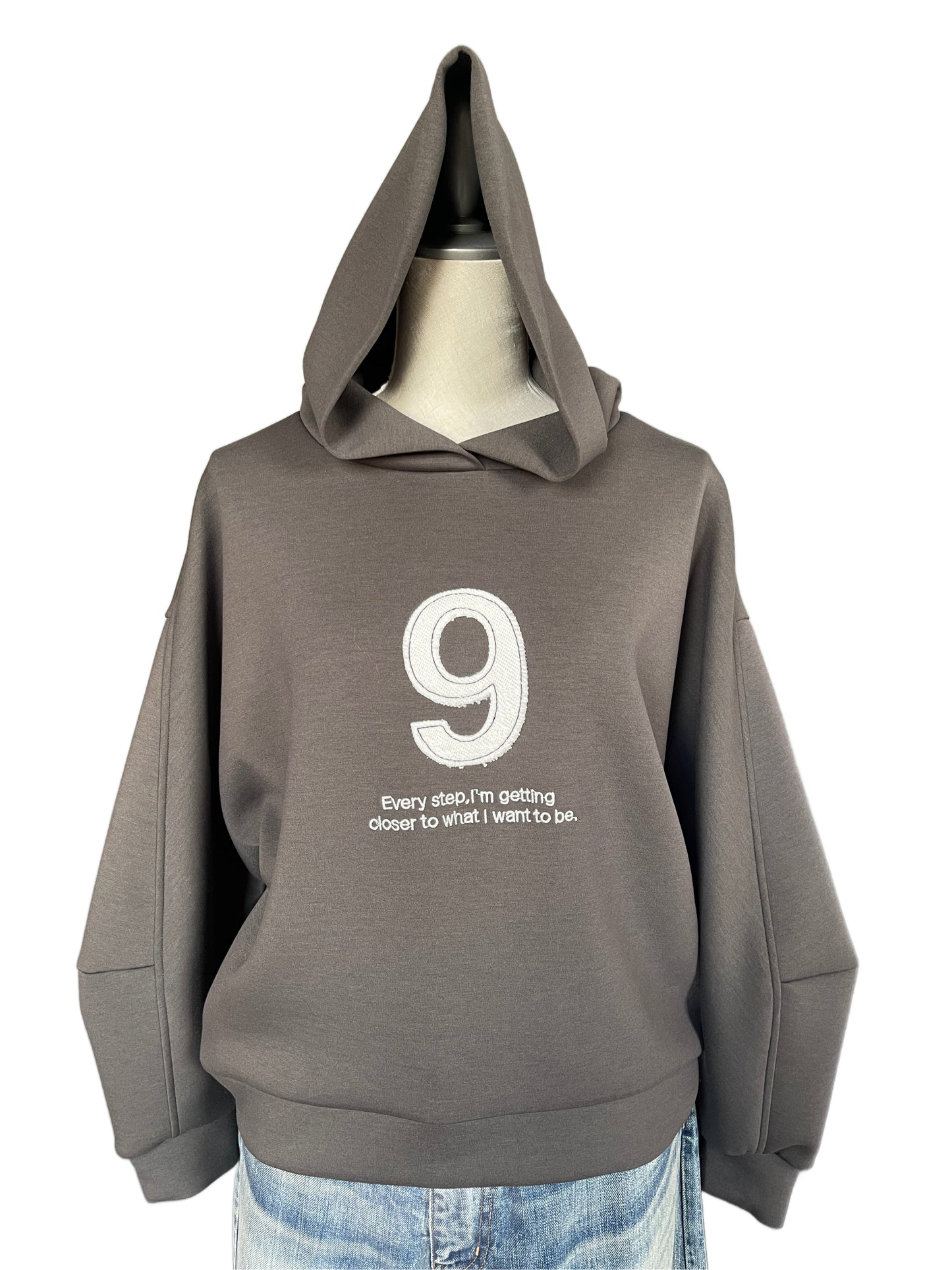 Dignite collier(ディニテコリエ) ボンディング刺繍パーカー　 80256504