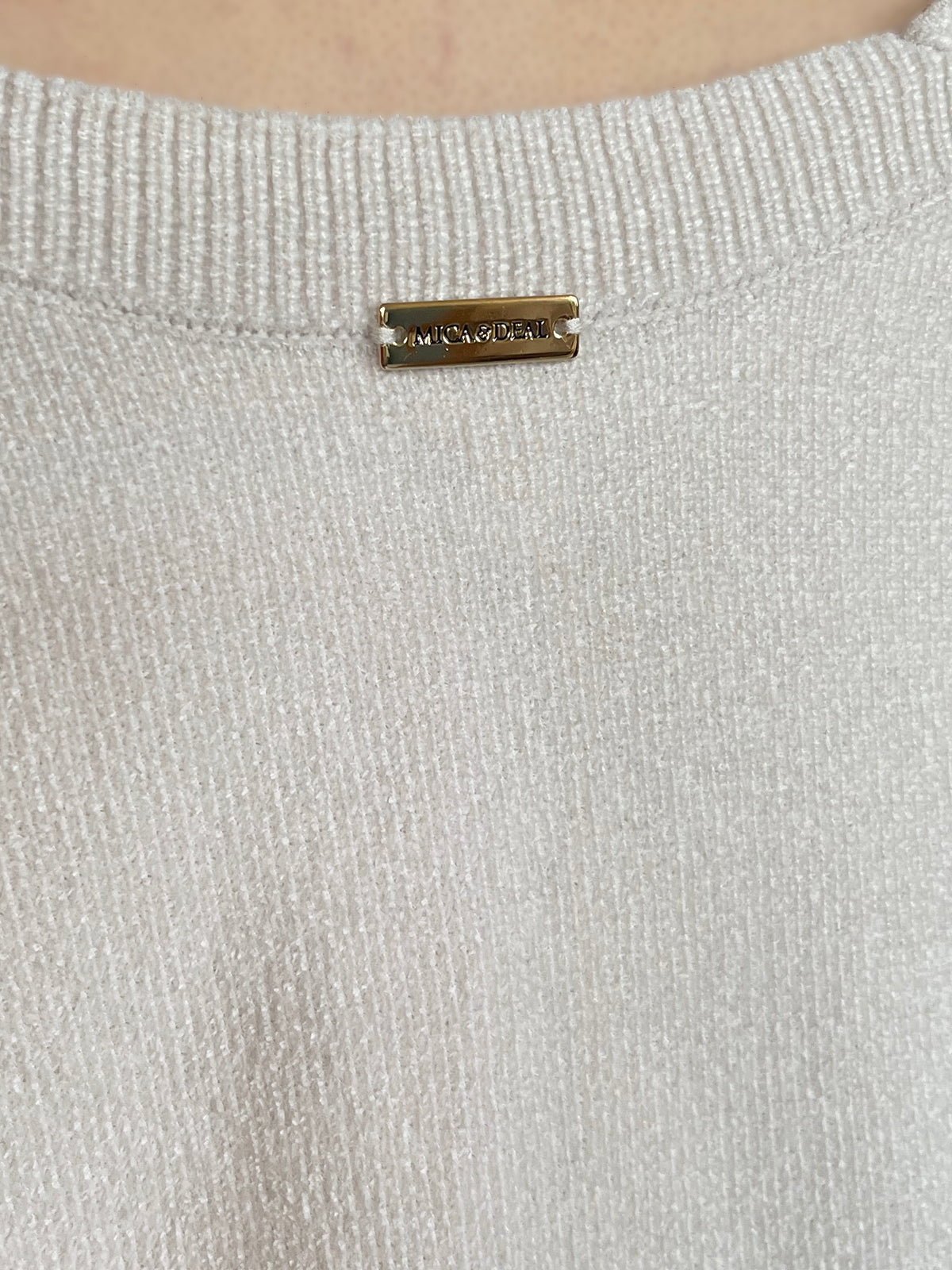 MICA&DEAL(マイカアンドディール) mole knit v/n p/o(モールヤーンVネックニット) 0126308077