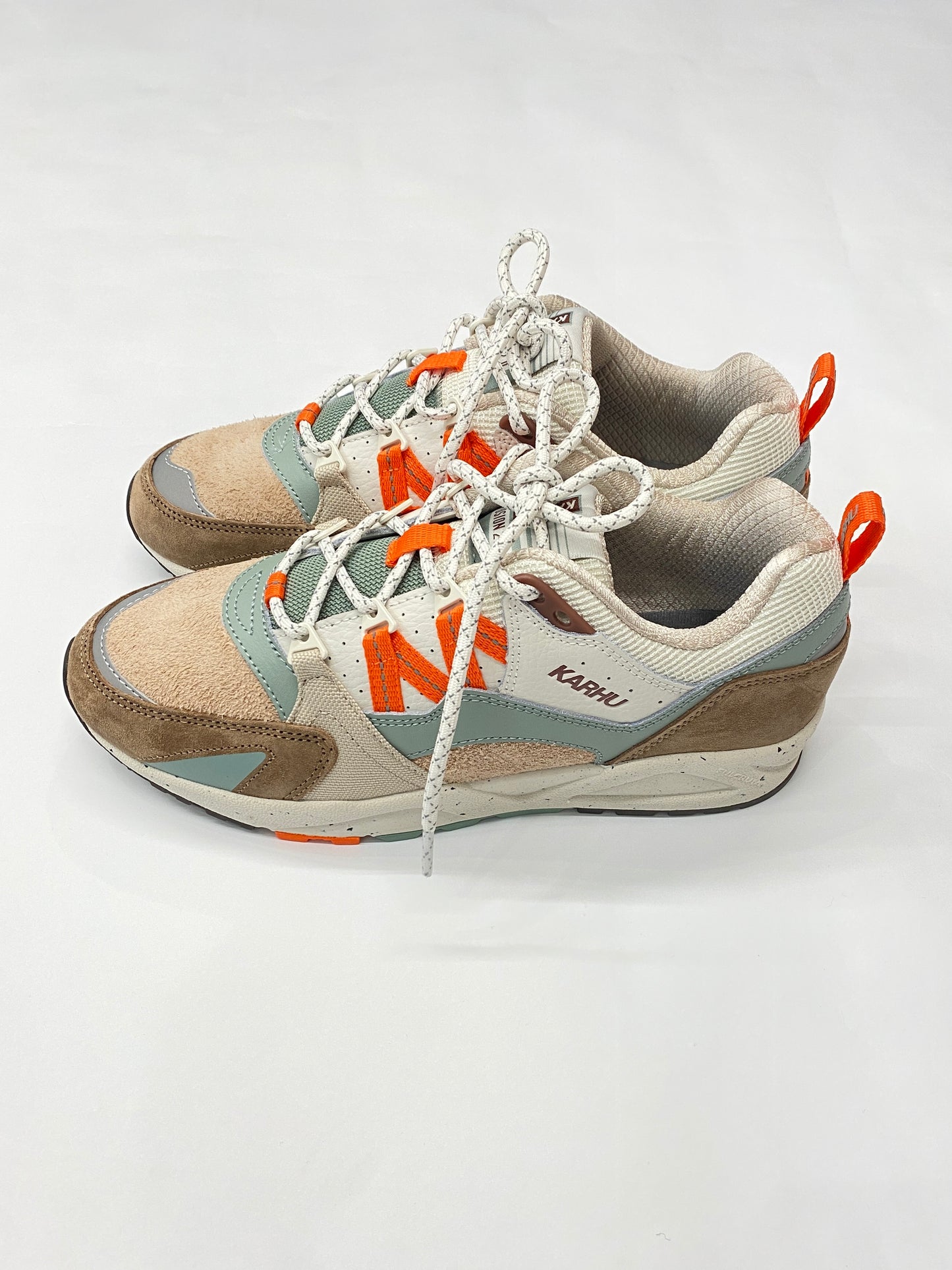 KARHU(カルフ)  FUSION 2.0 スニーカー KH804193