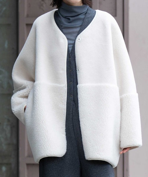 【10/18インスタライブ商品】MUNICH(ミューニック)　ウールシープボアムートンリバーシブルノーカラーコート　MN252C56