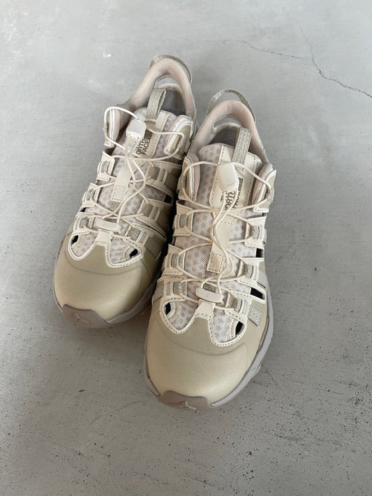 THE NORTH FACE(ザノースフェイス) VECTV  TARAVAL BREEZE(ベクティブタラバルブリーズ(ユニセックス) NF02440