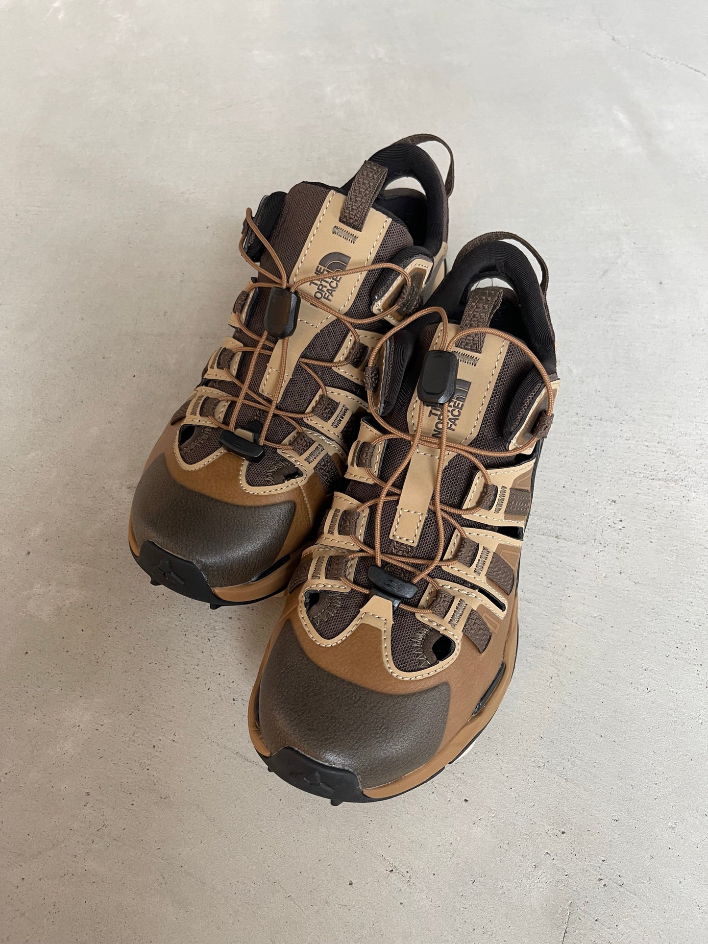 THE NORTH FACE(ザノースフェイス) VECTV  TARAVAL BREEZE(ベクティブタラバルブリーズ(ユニセックス) NF02440