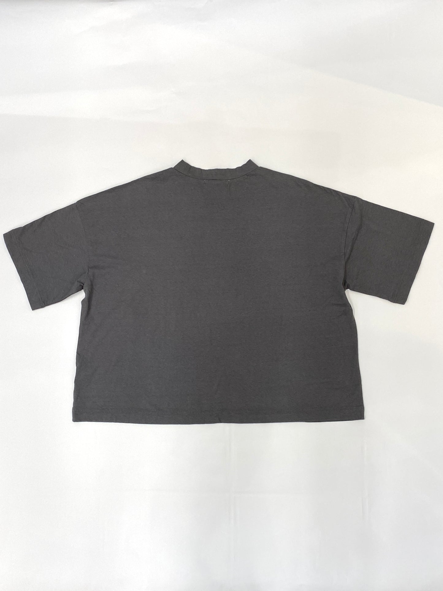 tumugu (ツムグ) ラフィ天竺プリントTシャツ(MaHaLo) TC25104
