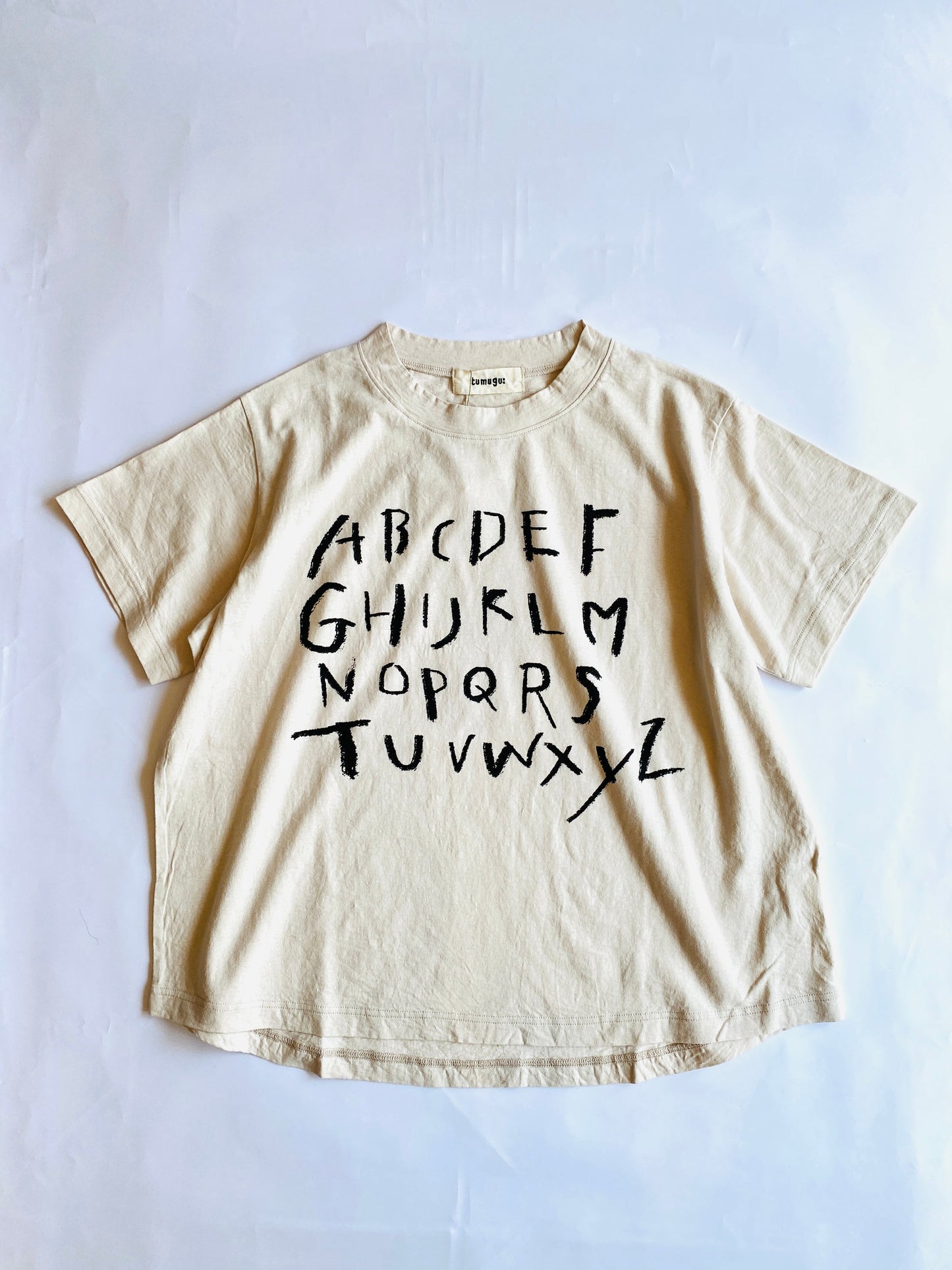tumugu (ツムグ) ラフィ天竺プリントTシャツ TC25201
