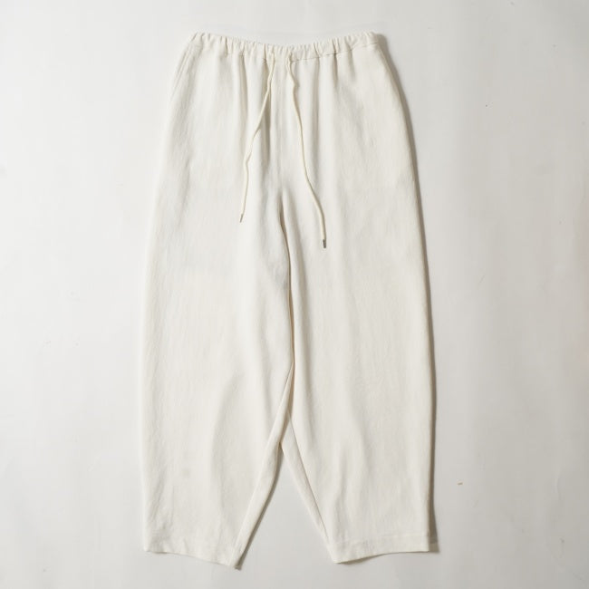 Munich(ミューニック) ストレッチドビーギャザーカーブパンツ MN241P43